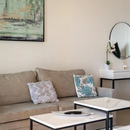 Intempo & By Leo 아파트 *