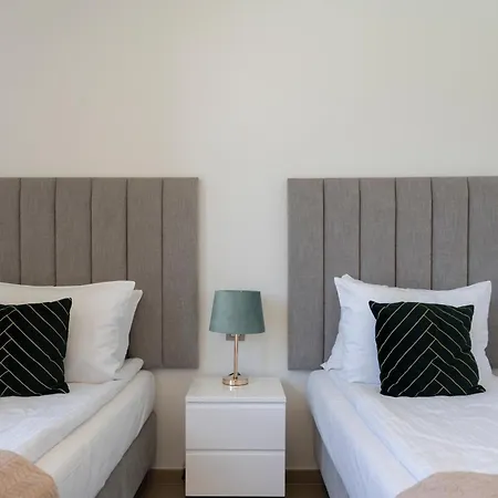 Intempo & By Leo 아파트 베니돔