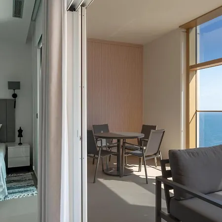 Intempo & By Leo 아파트 *