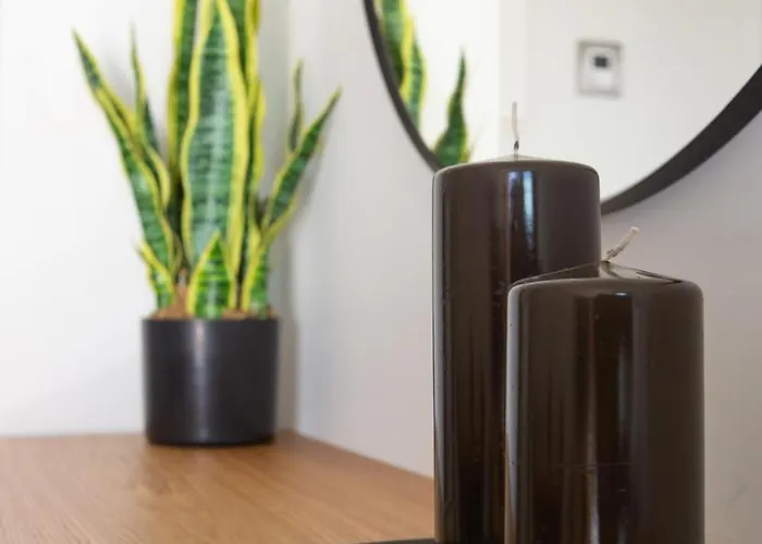 Intempo & By Leo Apartment