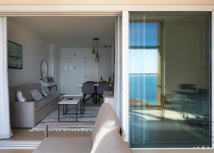 Apartment Intempo & By Leo *