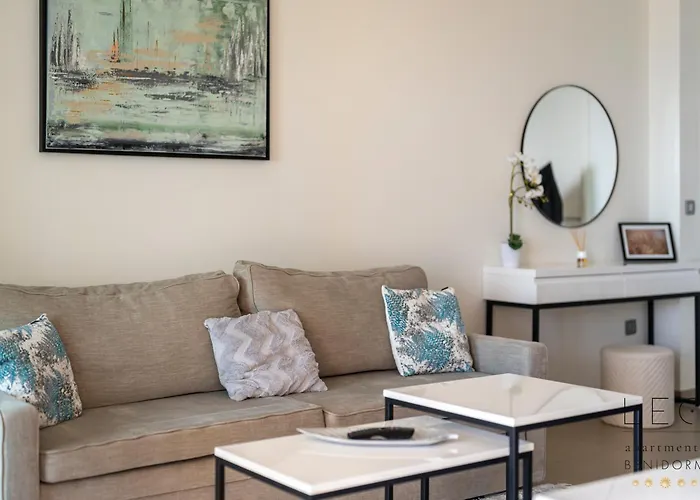 Intempo & By Leo Apartment *